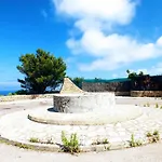 Villa Luna, exclusiva villa con vistas y acceso privado al mar en zona residencial